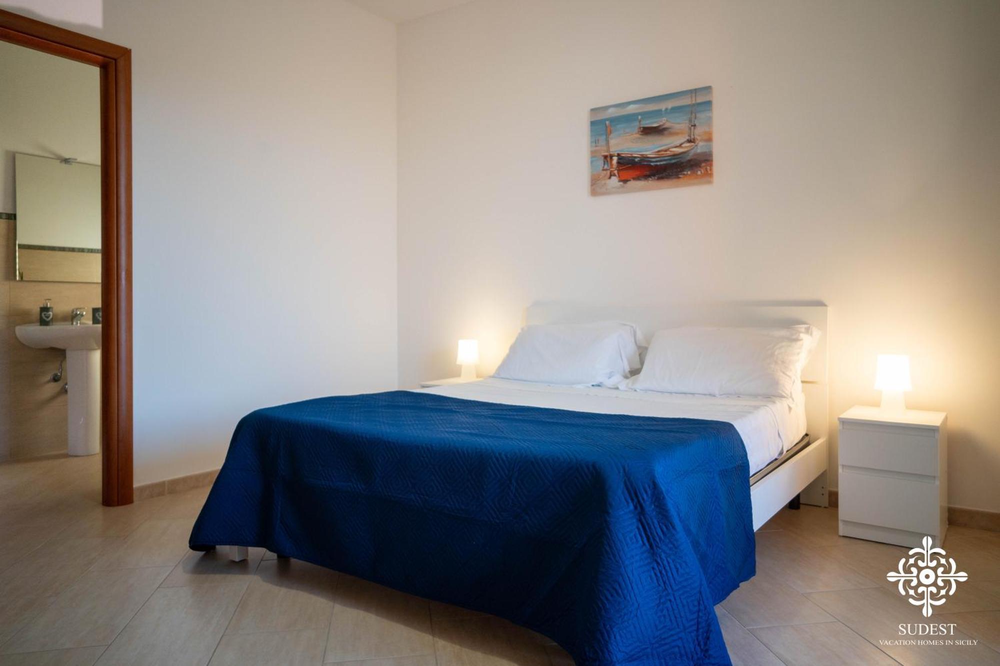 Villa Seaside - Beach Retreat With Jacuzzi سيراكوزا المظهر الخارجي الصورة
